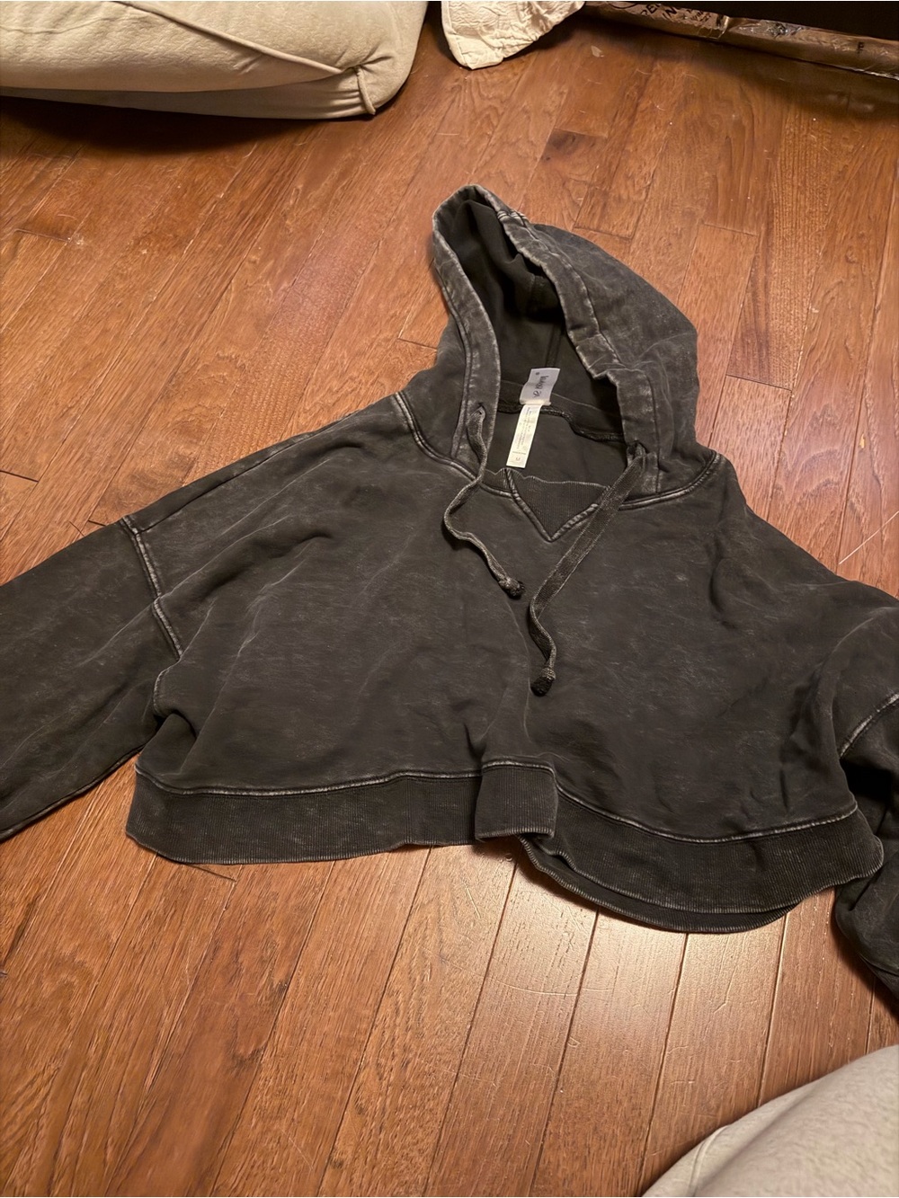 Cropped Black Hooded Sweatshirt - Washed Black Crop Pullover